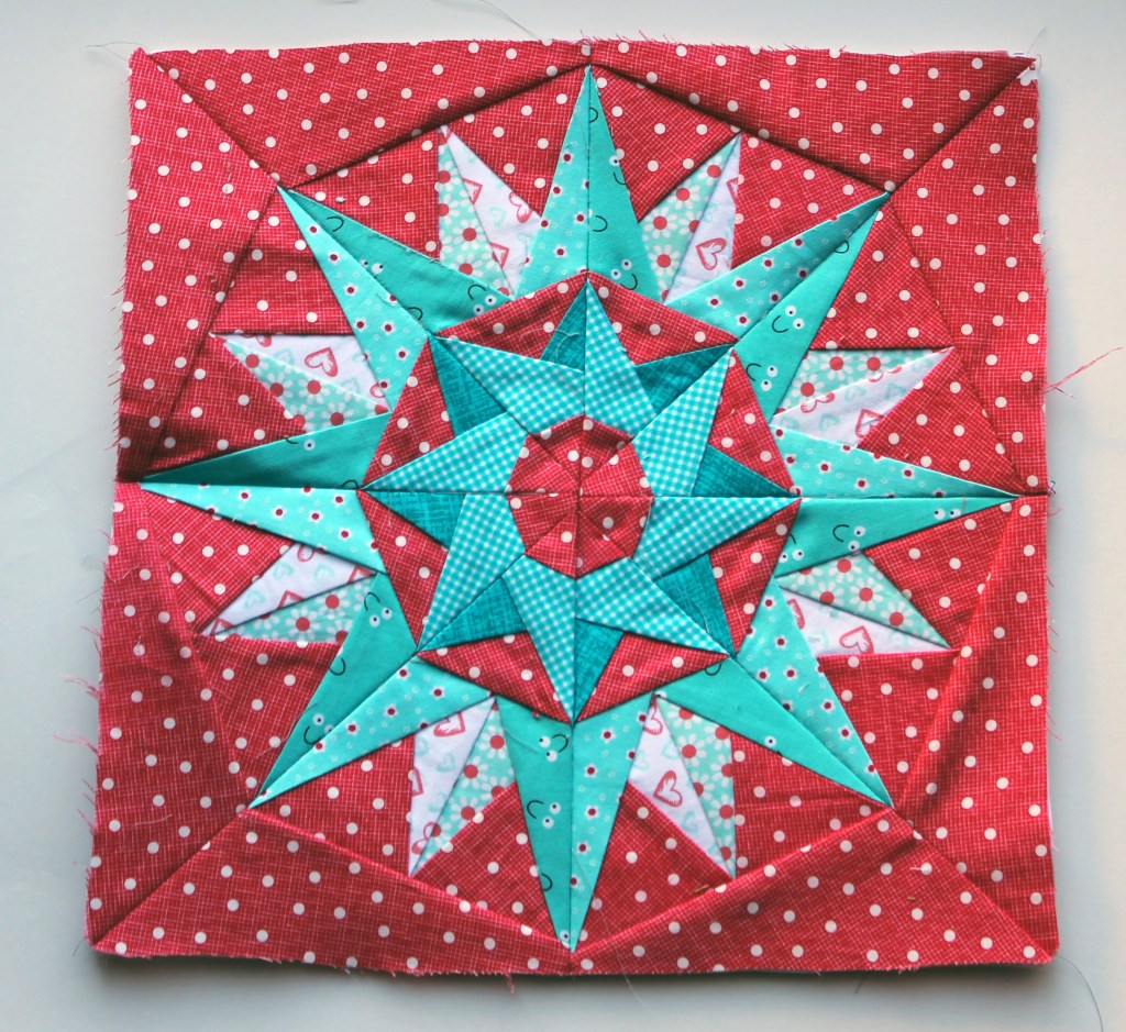 Paper Piecing Monday Part 8 | WOMBAT QUILTS