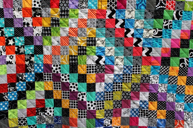 trip around quilt detail 3