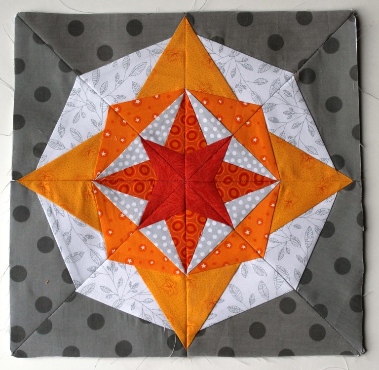 Paper Piecing Monday | WOMBAT QUILTS