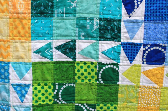 finished urban chicken quilt detail