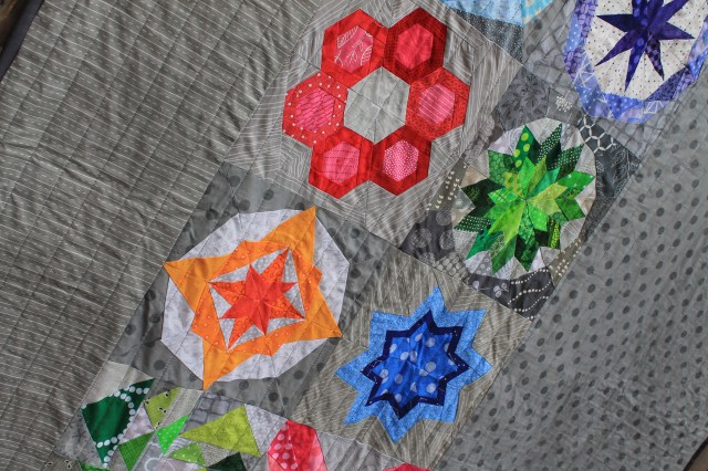 Block rockn quilt detail