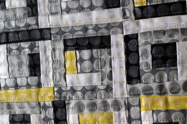 finished mini log cabin detail