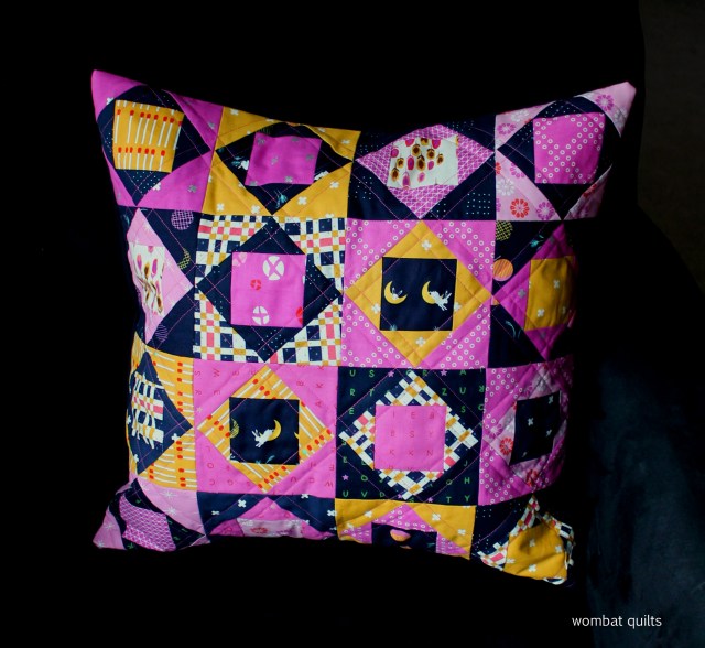 economy block pillow