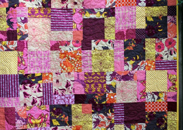 sew day quilt detail 2