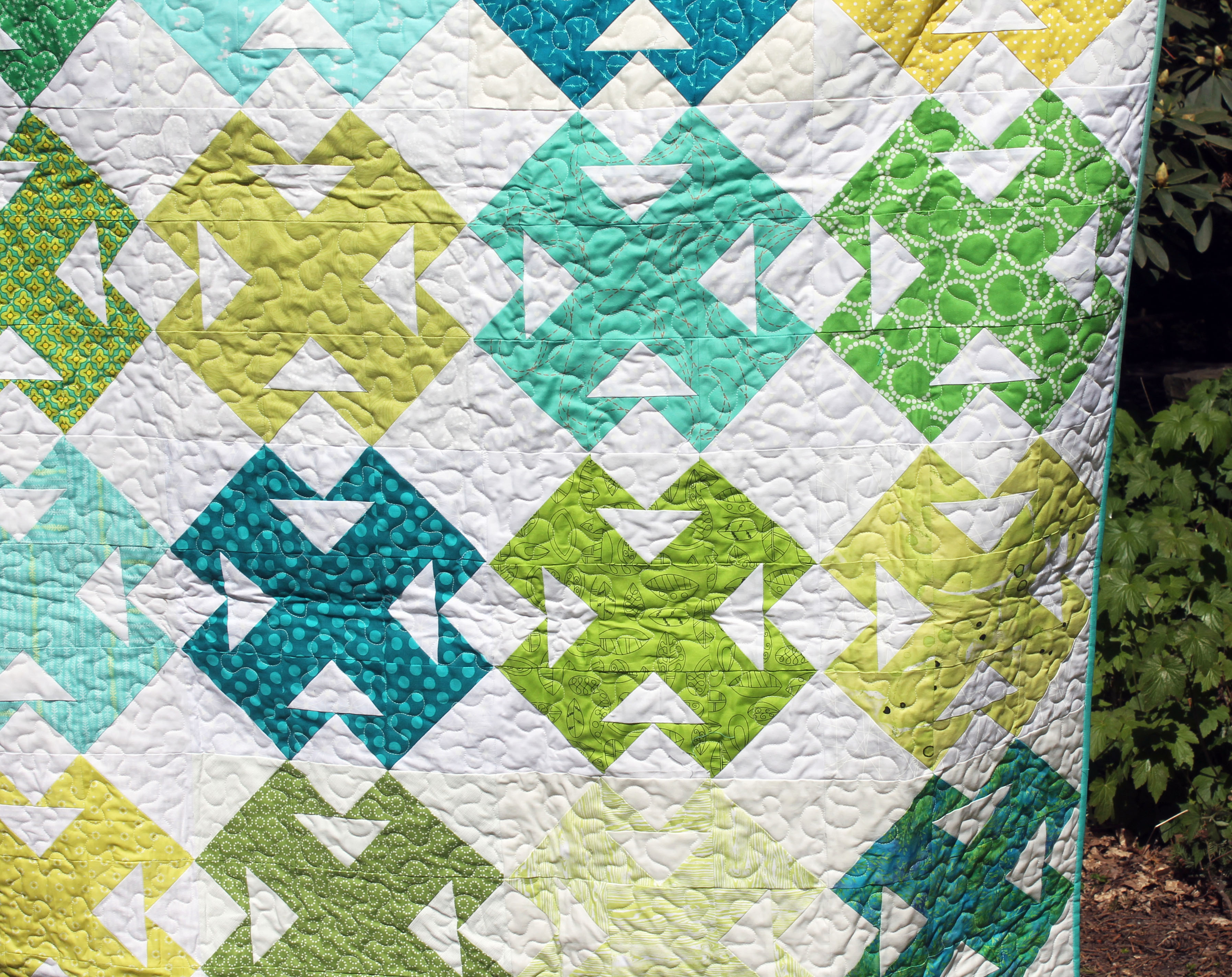 green quilt detail 3